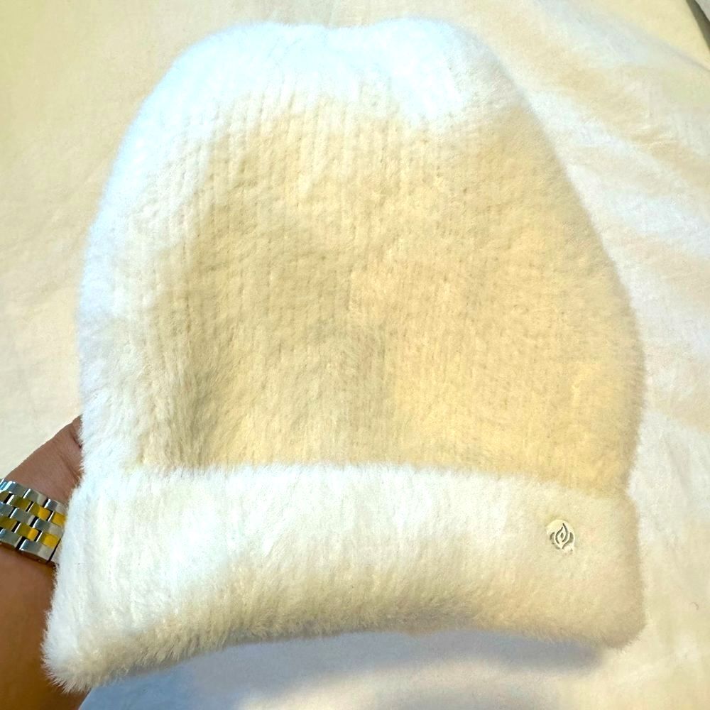 Apana beanie unisex hat stretch One Size Fits Alll Ivory Cream Beige
